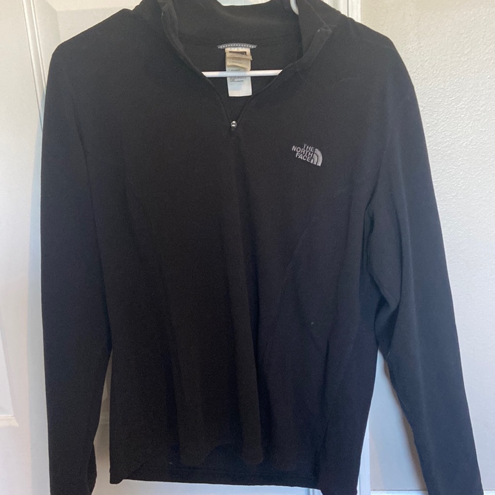 North face quarterzip